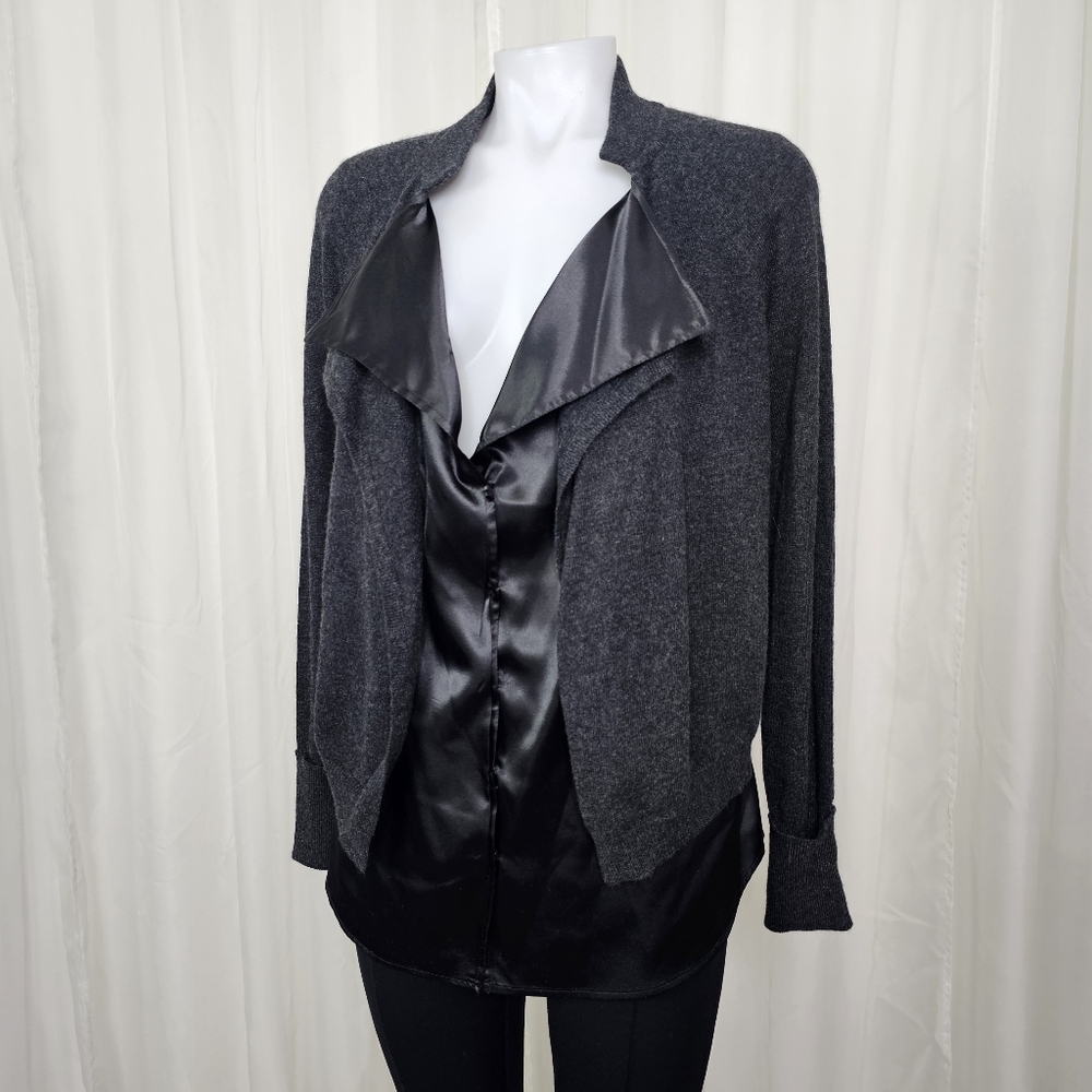 Magaschoni Charcoal Gray Cashmere Sweater With Black Satin Shirttail Liner Med